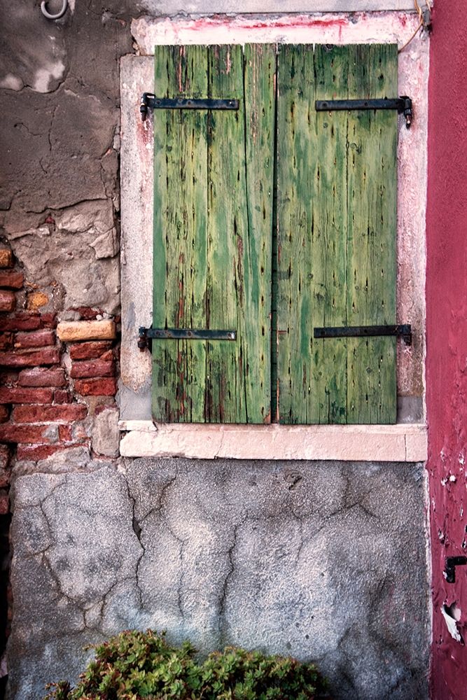 Burano Wall