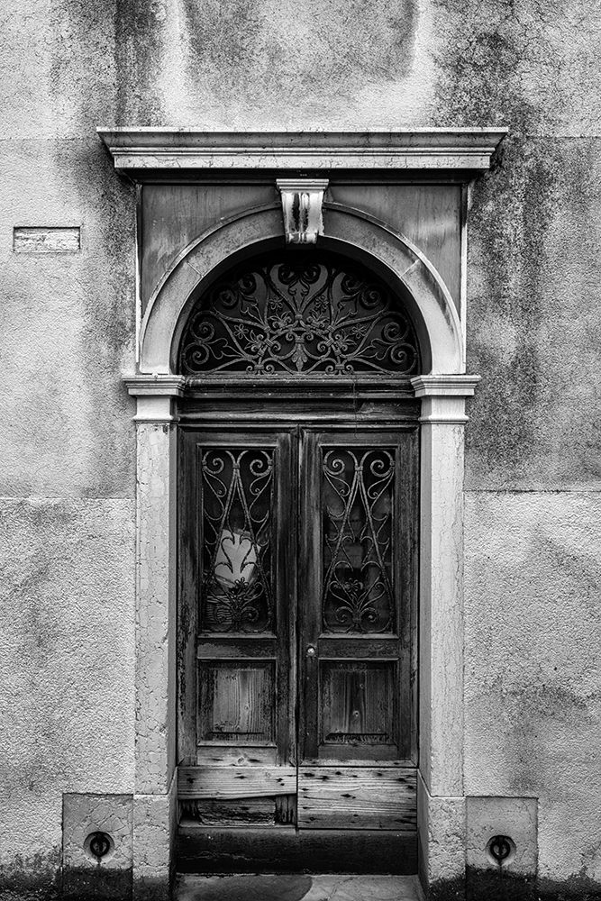 Venetian Door BW