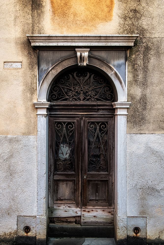 Venetian Door