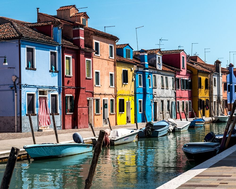 Waking Burano