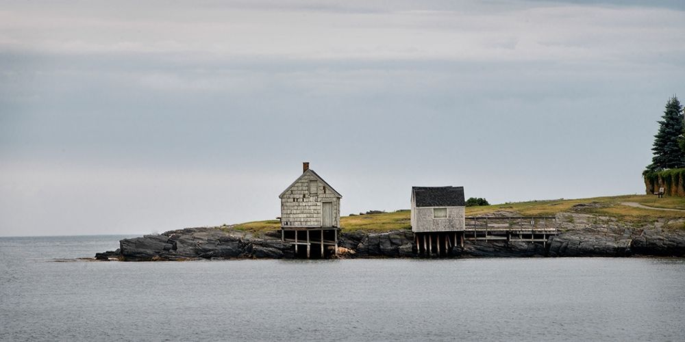 Fishing Shack BandW
