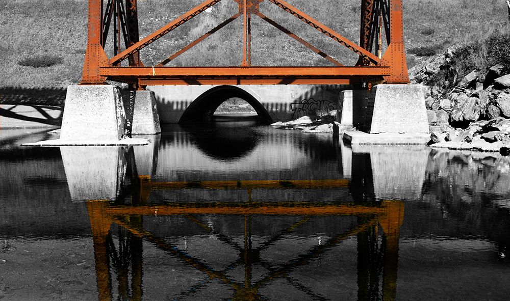 Bridge (spot colour)