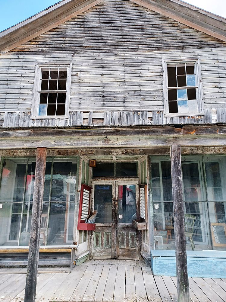 Abandoned Store Front