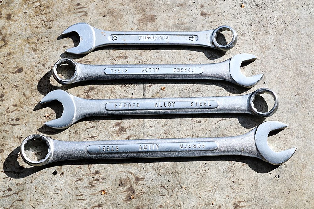Four Horizontal Spanners