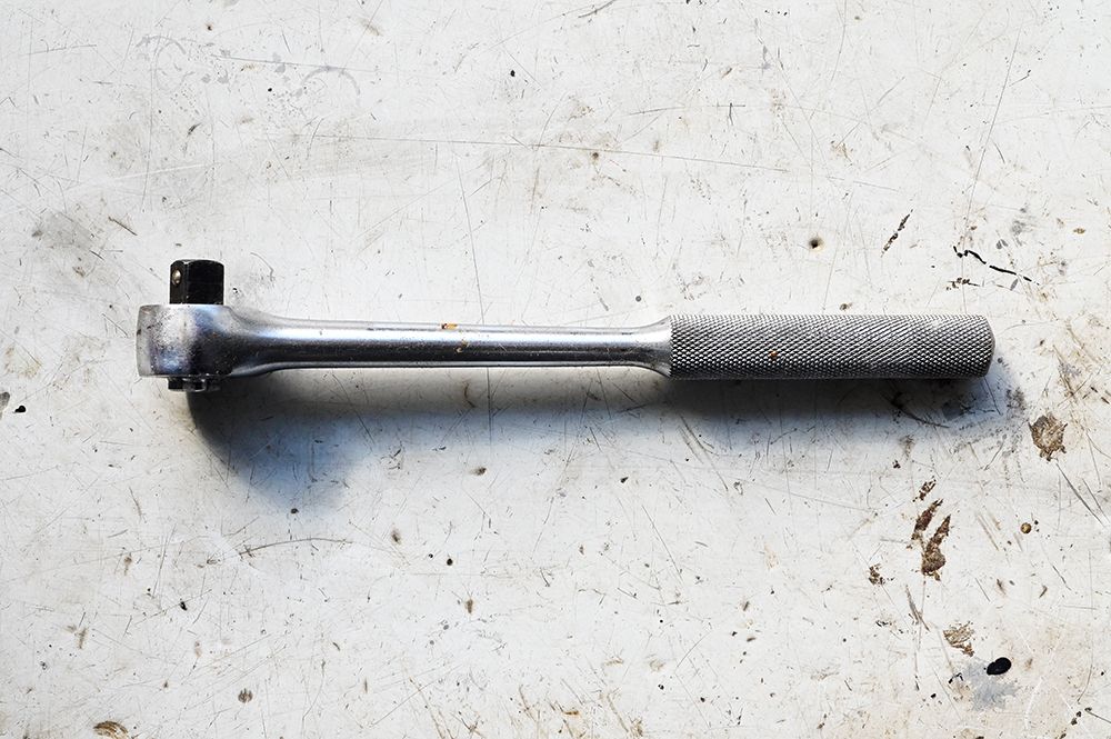 Screw Head Wrench 1