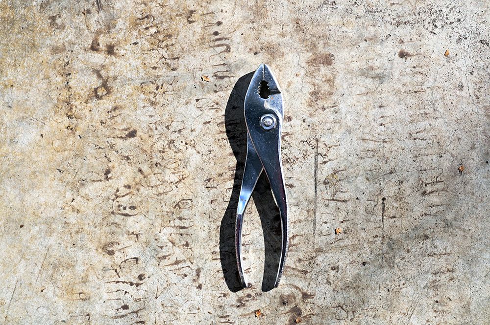 Silver Vertical Plier