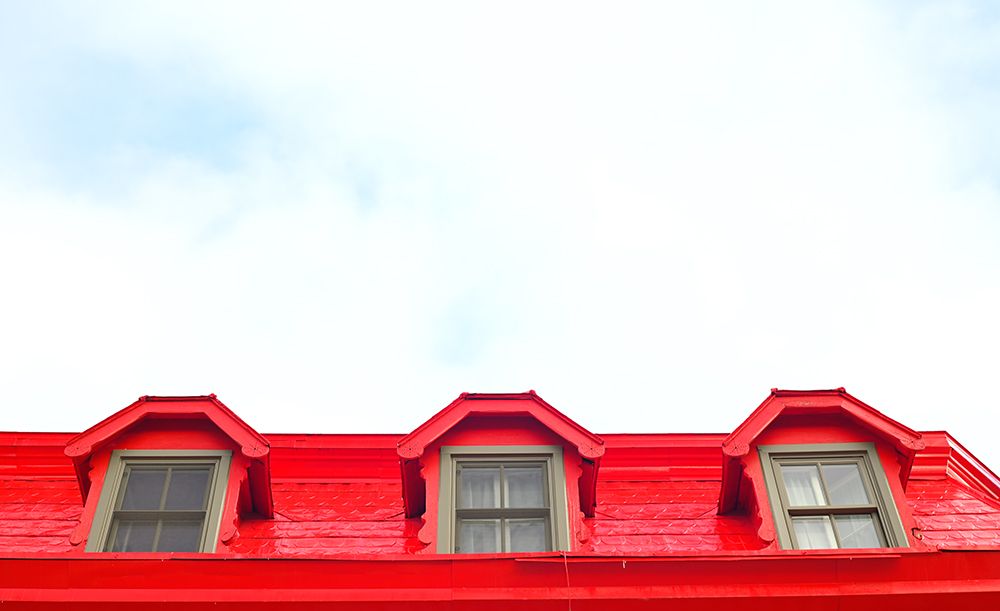 Red Rooftop 3 Window