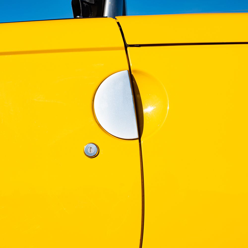 2006 Chevrolet SSR Door Handle