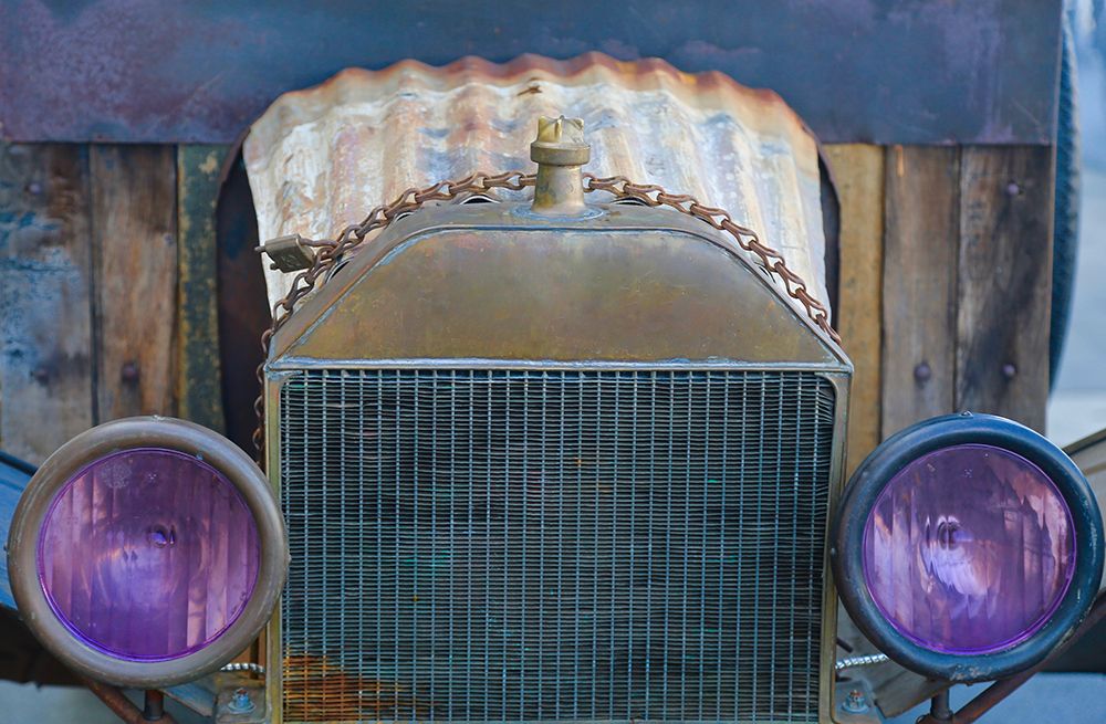 Model T Color Grill