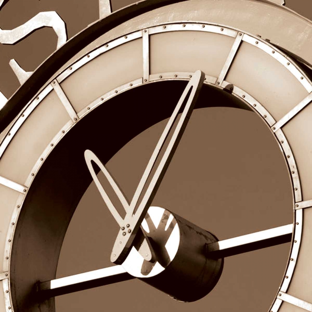 Clock IV