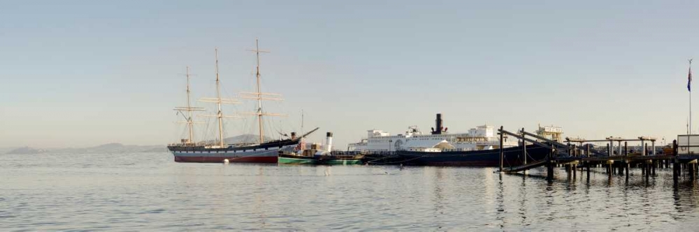 Bay Pano - 126