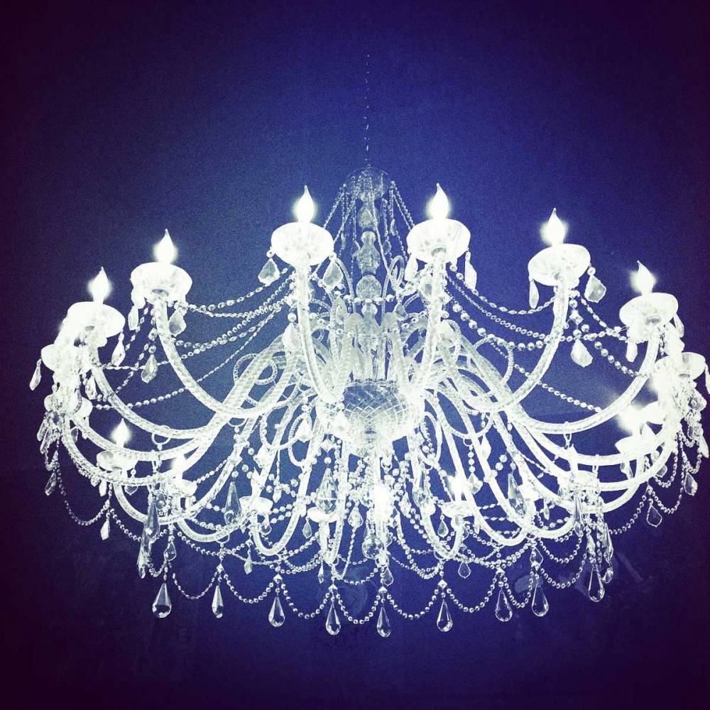 Chandelier Border