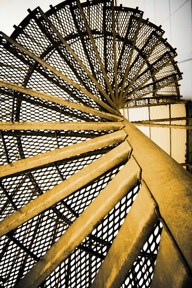 Golden Staircase Spiral