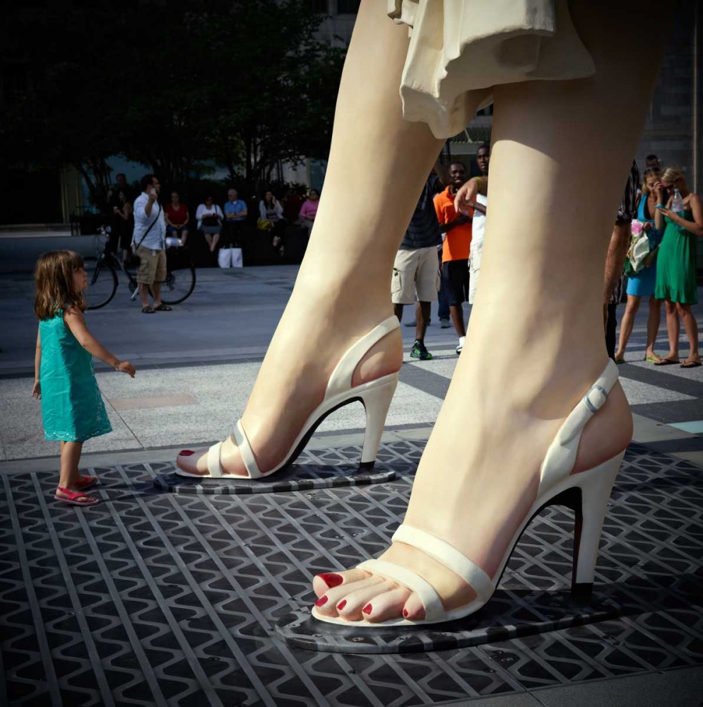 Marilyn and Girl