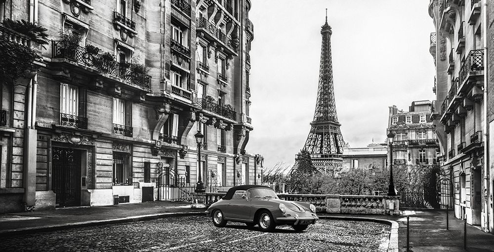 Roadster in Paris