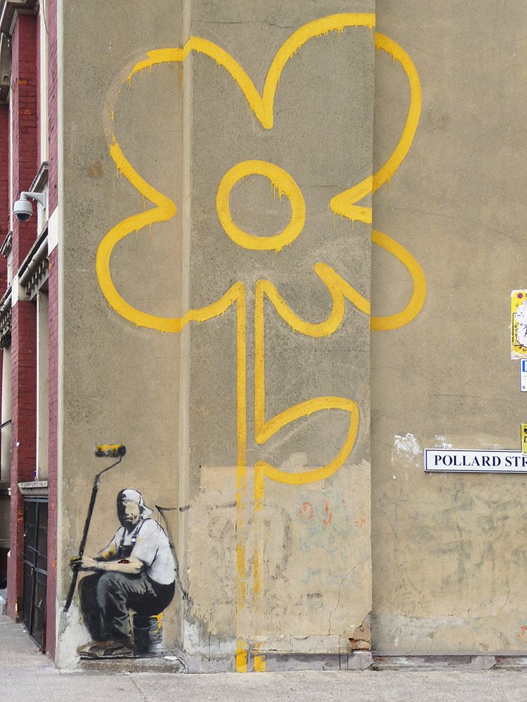 Pollard Street - London (graffiti attributed to Banksy)