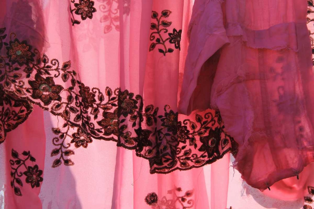 Global Pinks 2
