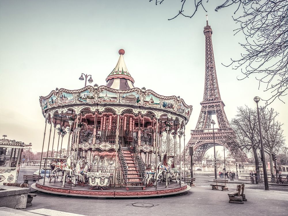 Carousel and the Eiffel tower