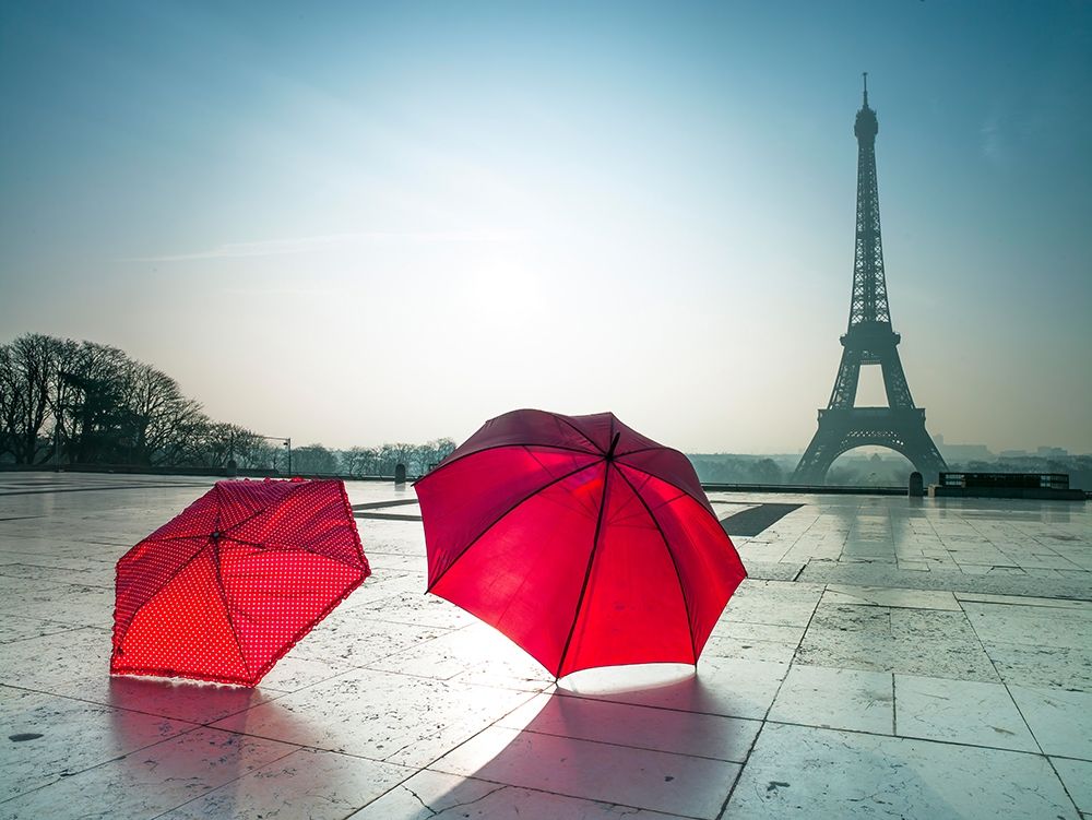 Umbrellas and Eiffel tower