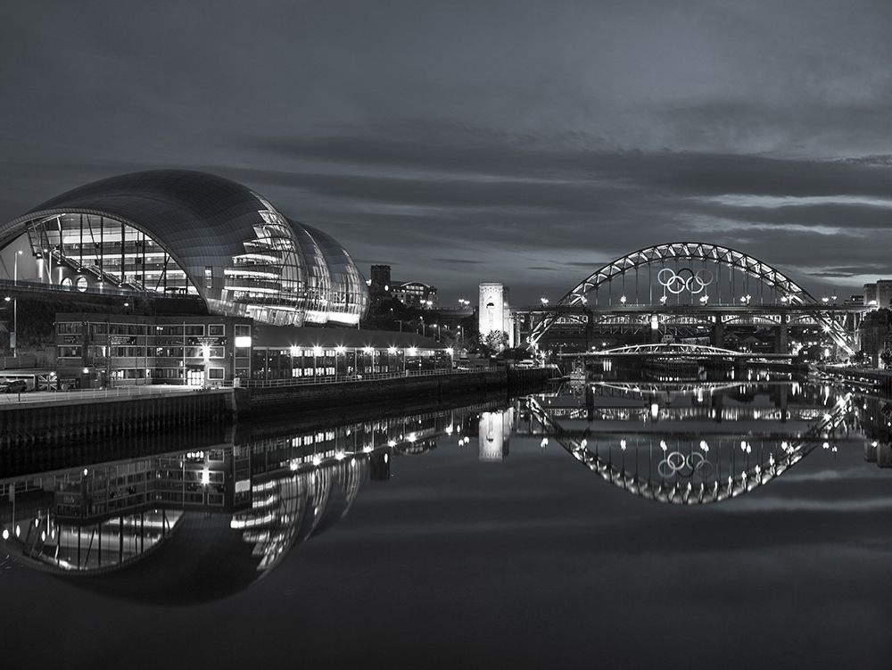 The Sage Gateshead and the Tyne bridge, Newcastle Upon Tyne, FTBR-1878