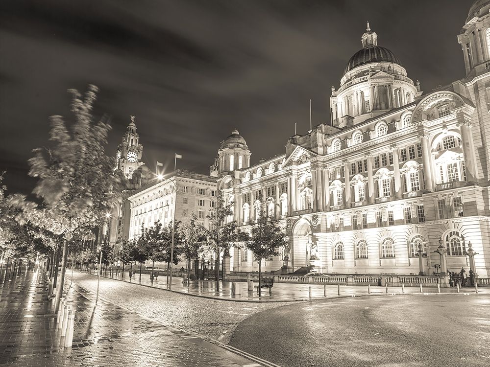 Port of-Building at night, Liverpool