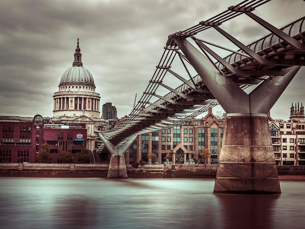 Millennium Bridge-London