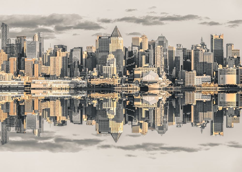 Panoramic view of Lower Manhattan skyline-New York