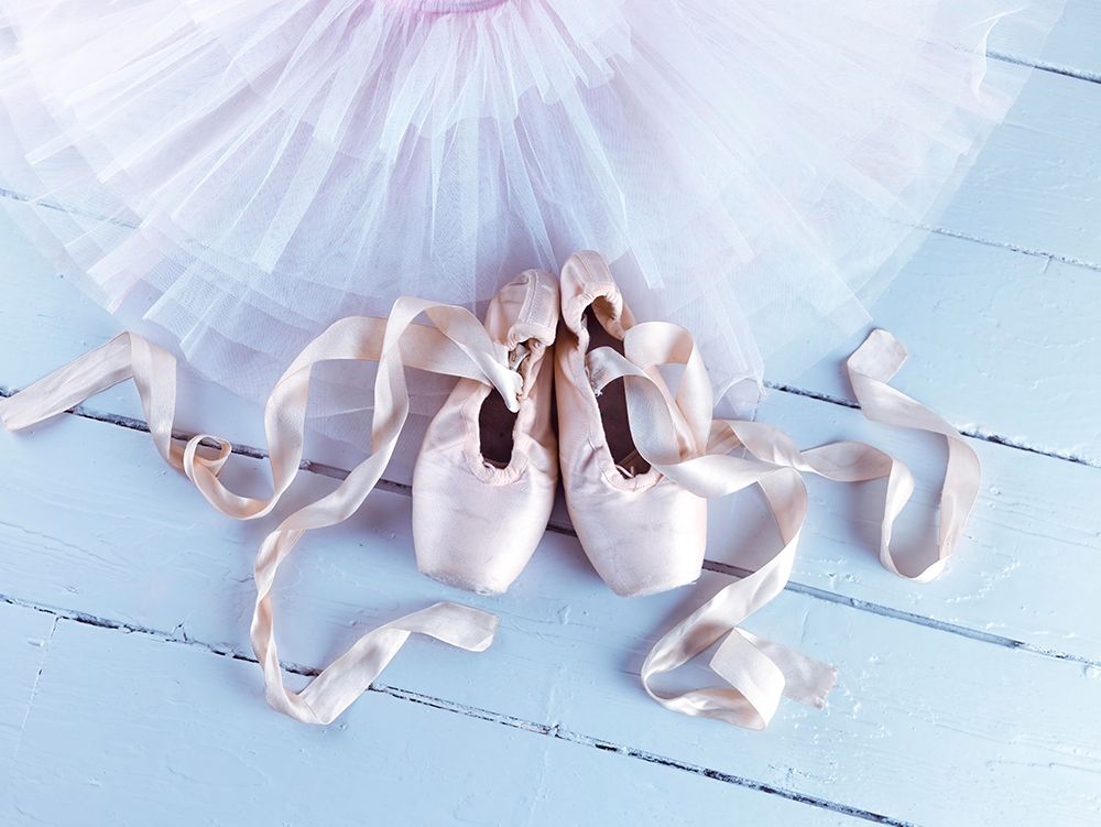 Ballet shoes and ress