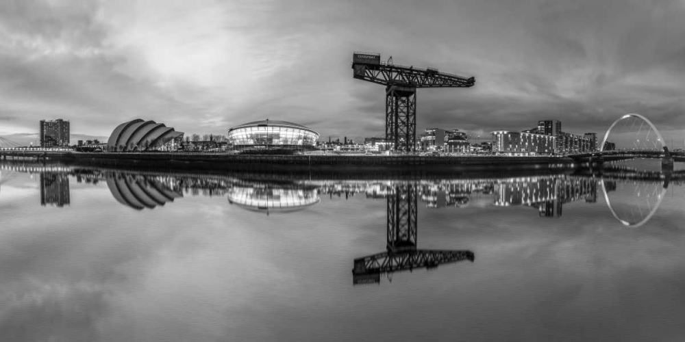 View along the river Clyde at night, Glasgow