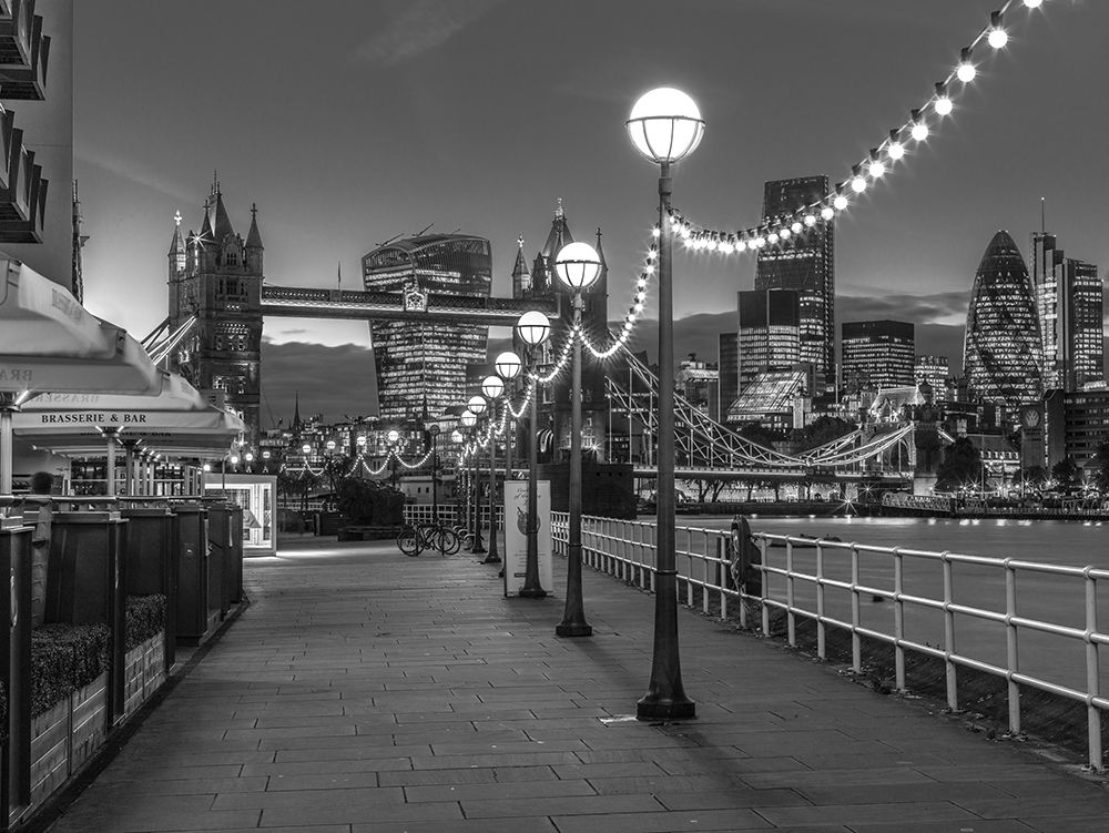 Tower Bridge Walkway