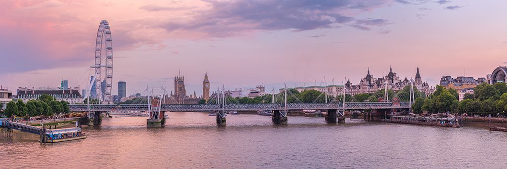 Evening view of London city skyline with river thames