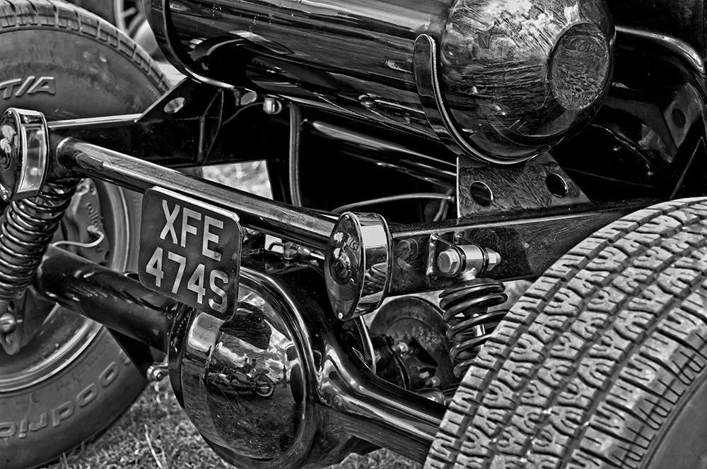 VINTAGE CAR II