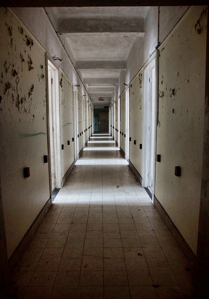 FORGOTTEN HOMES IV