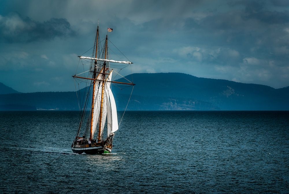 SAILING AWAY