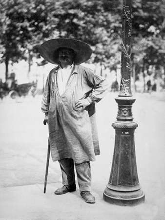 Paris, 1899-1900 - Fort de la Halle - Market Porter