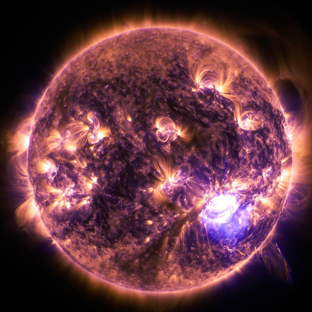 Solar Dynamics Observatory - December 19, 2014