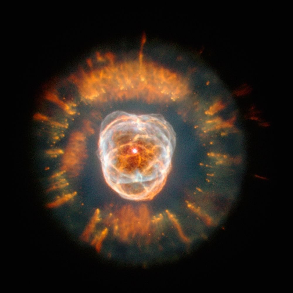 NGC 2392 - Eskimo Nebula