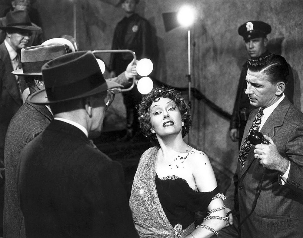 Sunset Boulevard - Im Ready For My Closeup