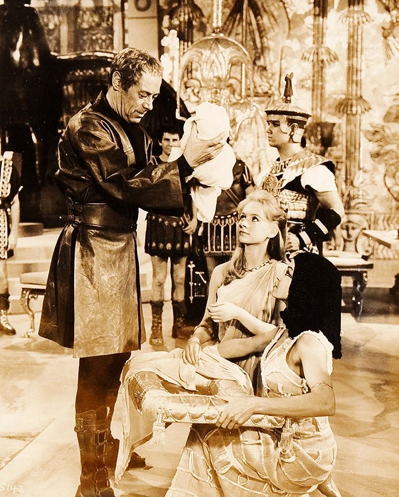 Elizabeth Taylor - Cleopatra