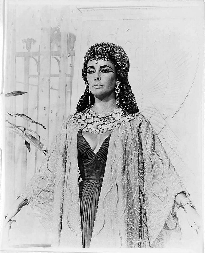 Elizabeth Taylor - Cleopatra
