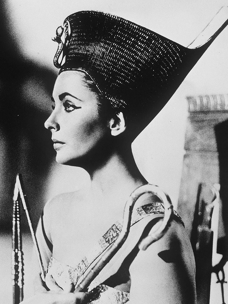 Elizabeth Taylor - Cleopatra