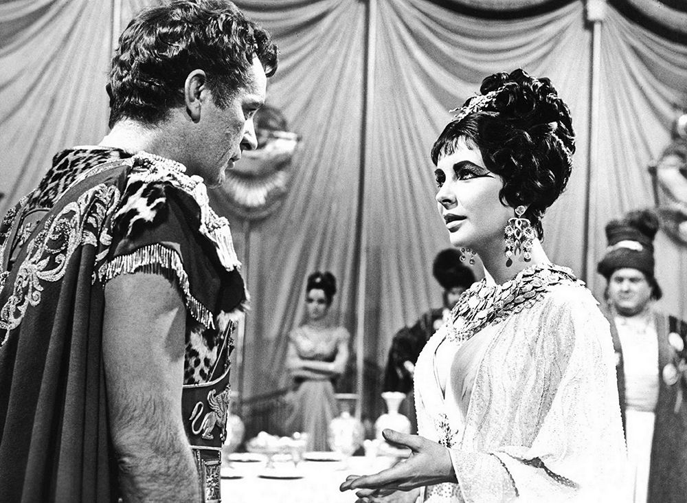 Elizabeth Taylor - Cleopatra