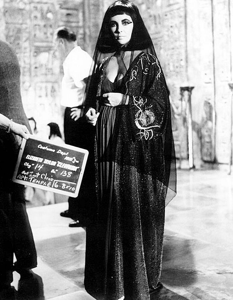 Wardrobe Test - Cleopatra - Elizabeth Taylor