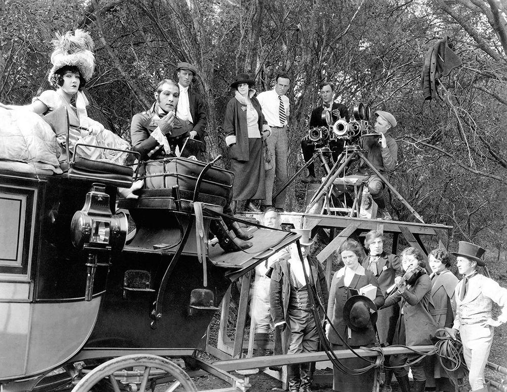 Rudolph Valentino behind the scenes in Beyond the Rocks