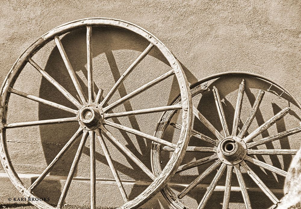 Like a Wagon Wheel