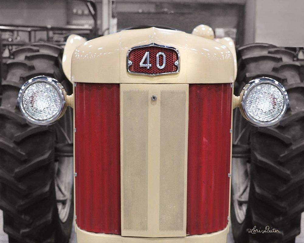 Tractor Close Up MF40