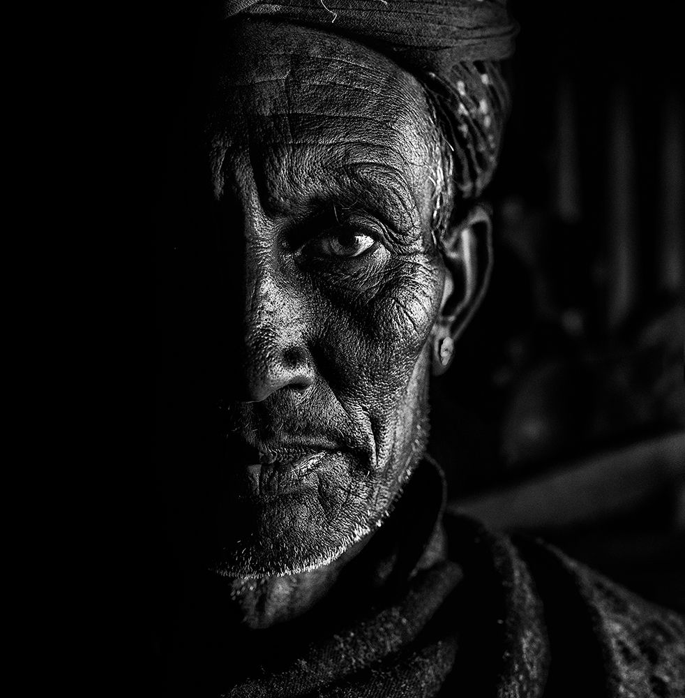 Face in dark