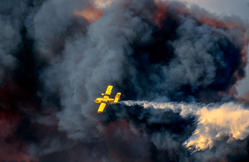 Firefighting aircraft  2