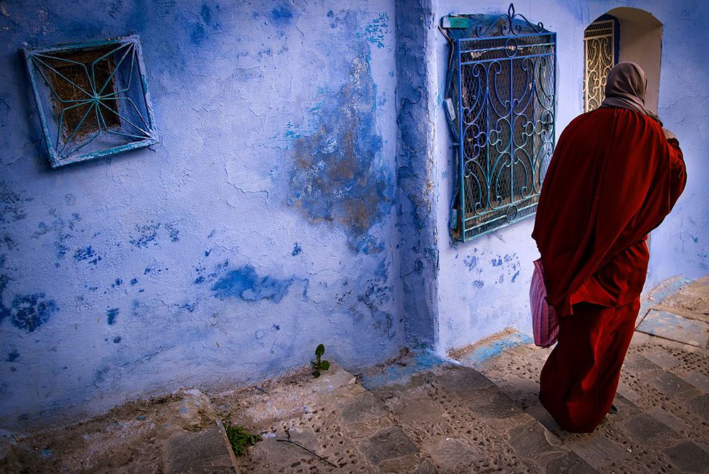 Lady in red