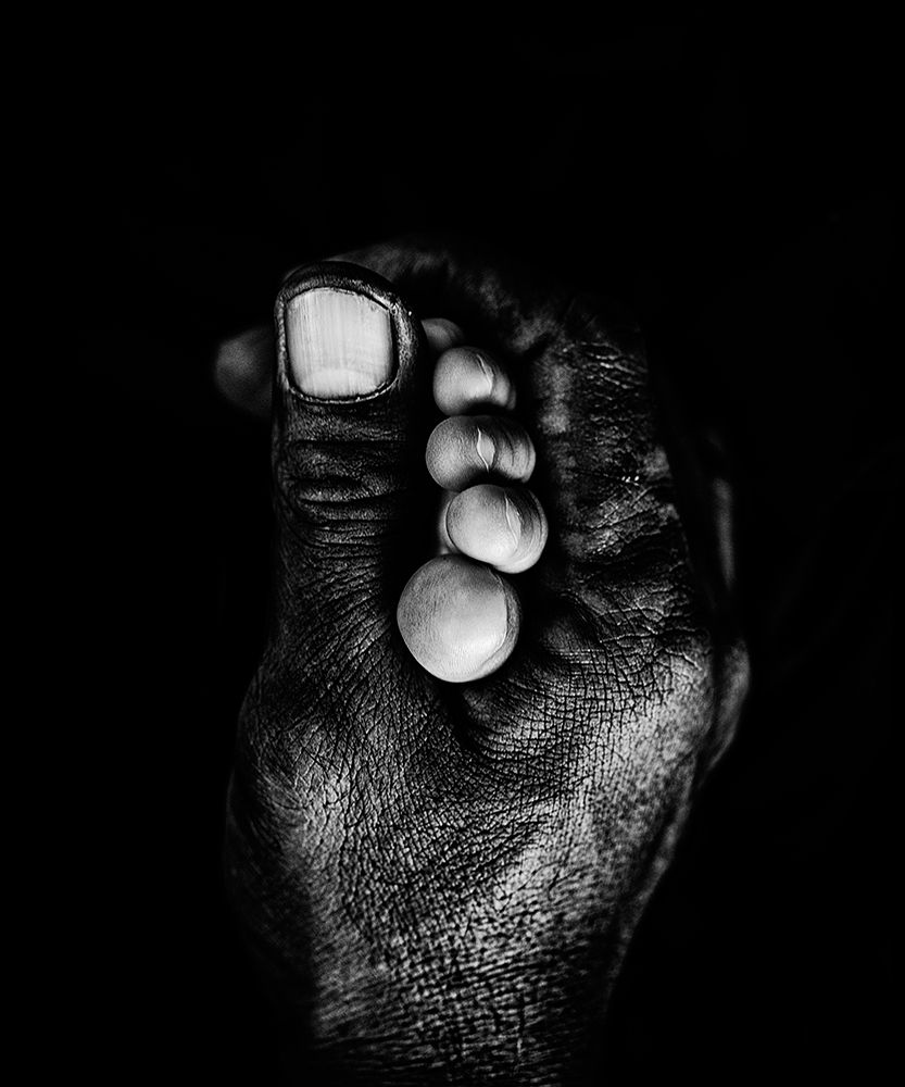 Father Hand and His doughter feet